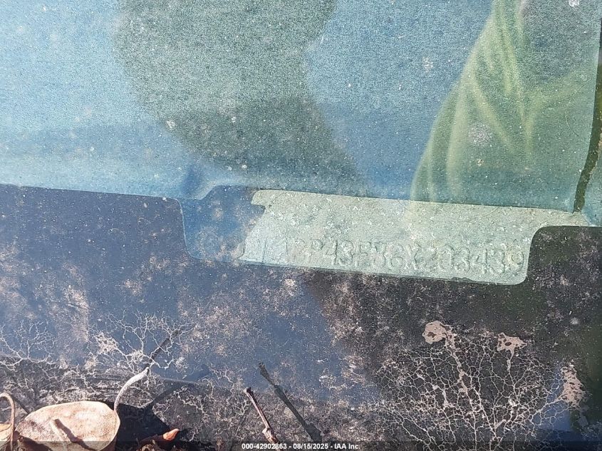 1986 Ford Ltd Crown Victoria VIN: 2FABP43F8GX203439 Lot: 42902863