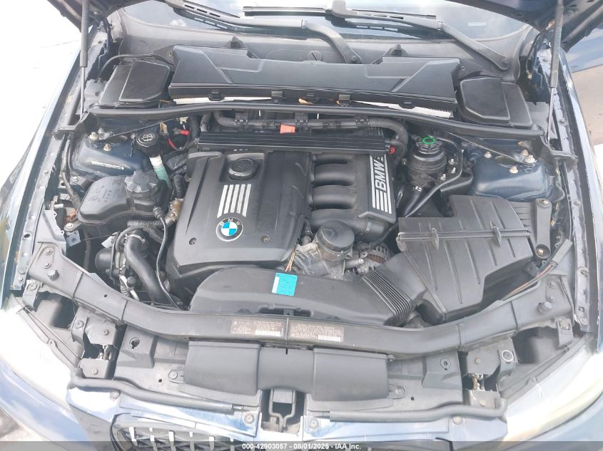 2008 BMW 328Xi VIN: WBAVC73558KX91152 Lot: 42903057