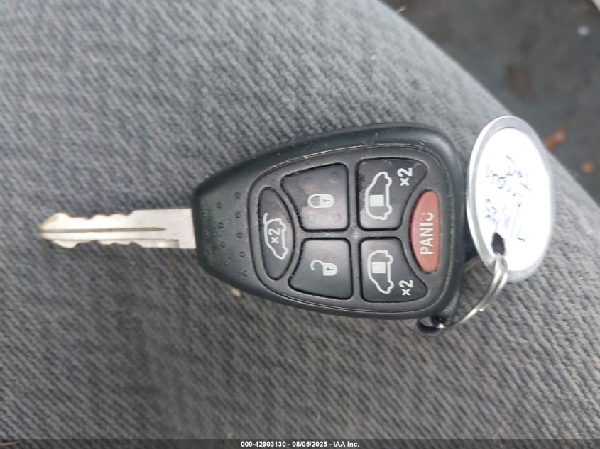 2005 Chrysler Town And Country VIN: ICHGP45R95B331484 Lot: 42903130