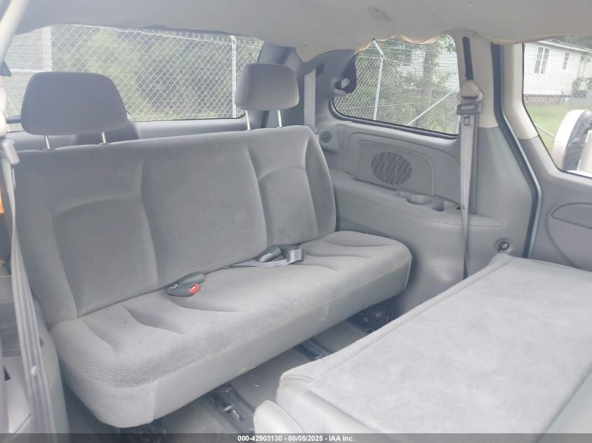 2005 Chrysler Town And Country VIN: ICHGP45R95B331484 Lot: 42903130