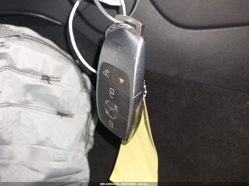 2021 MERCEDES-BENZ GLC 300 SUV - W1N0G8DB6MV321631