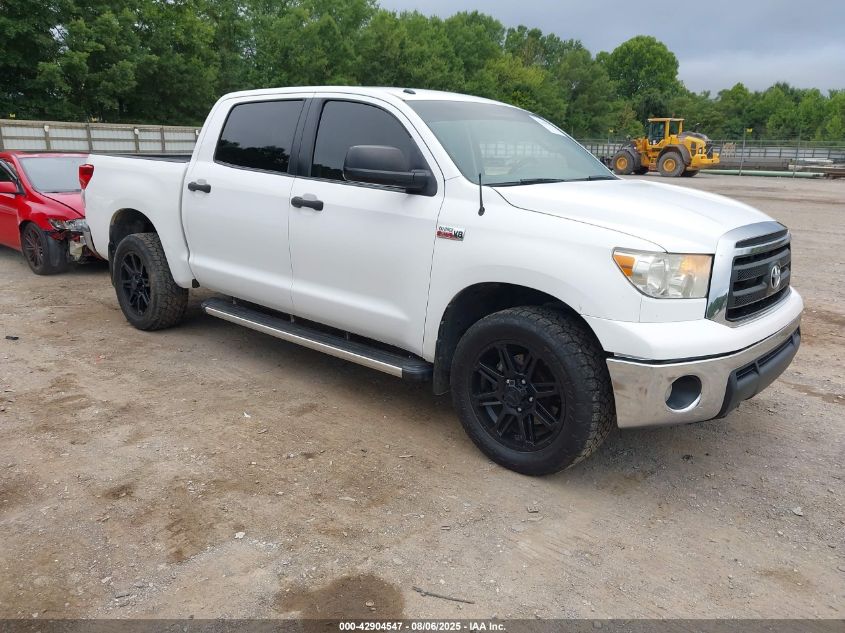 5TFDW5F10CX261167 TOYOTA TUNDRA Photo 1