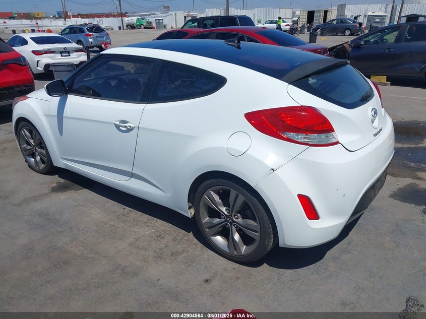 2013 HYUNDAI VELOSTER BASE W/GRAY - KMHTC6AD0DU108461