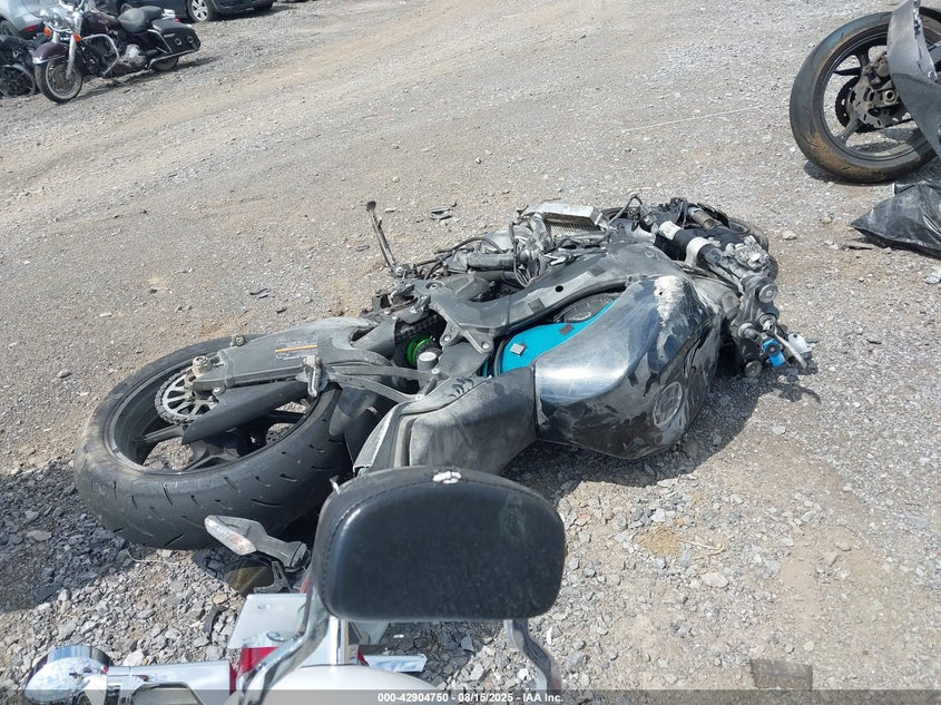 VIN JKBZXJH16MA009491 2021 KAWASAKI ZX636 K