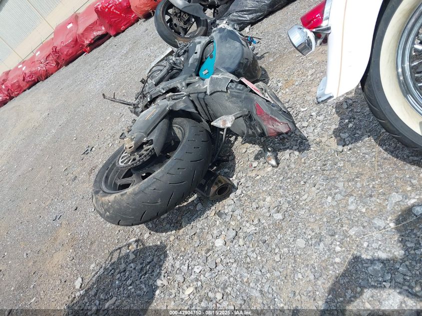 2021 Kawasaki Zx636 K VIN: JKBZXJH16MA009491 Lot: 42904750