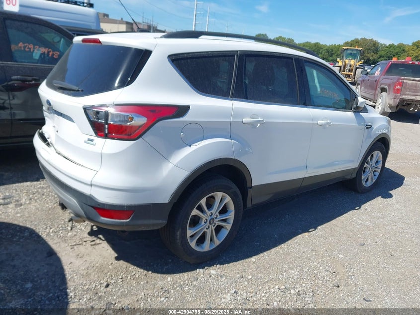 Vin: 1fmcu0gd2hua91170, lot: 43398509, ford escape se 20174