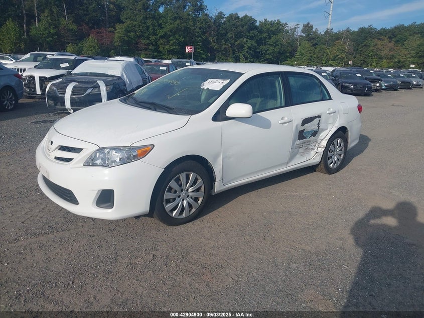 Vin: 2t1bu4ee8cc867875, lot: 43398644, toyota corolla le 20122