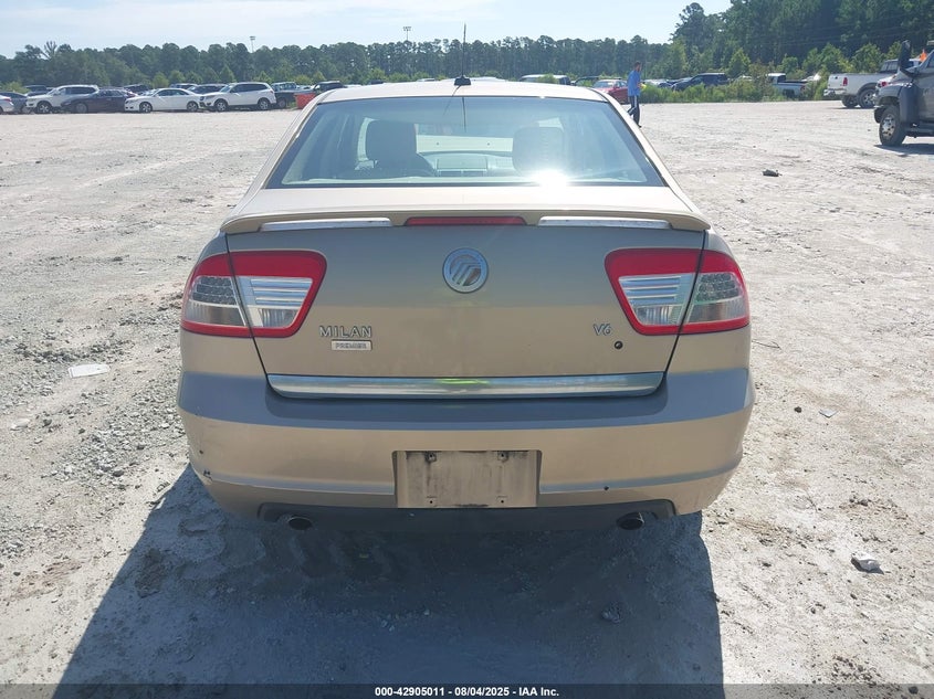 2008 Mercury Milan V6 Premier VIN: 3MEHM08148R658578 Lot: 42905011