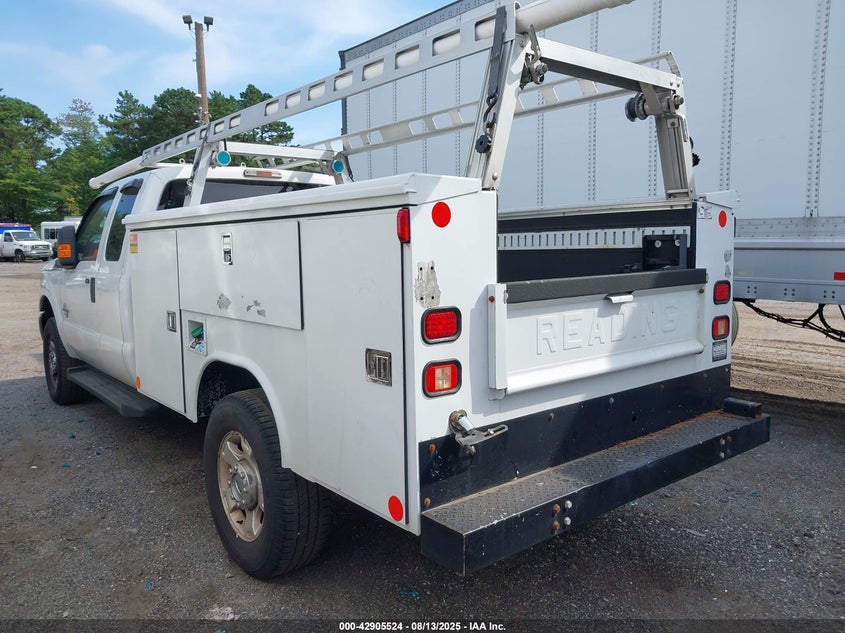 Vin: 1fd7x3ft3gec53187, lot: 43399238, ford f-350 chassis xlt 20163
