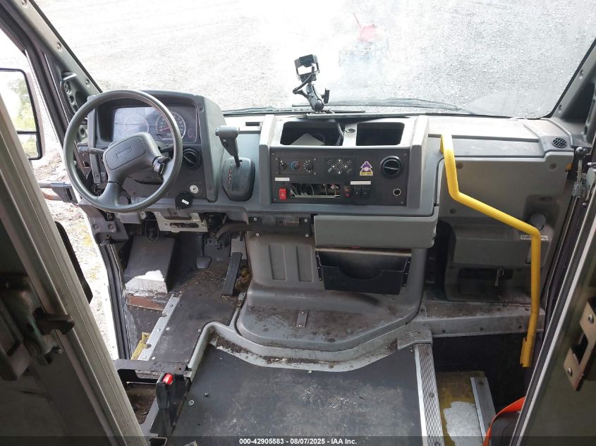 2018 Isuzu Reach VIN: JALB4T176J7W00832 Lot: 42905583