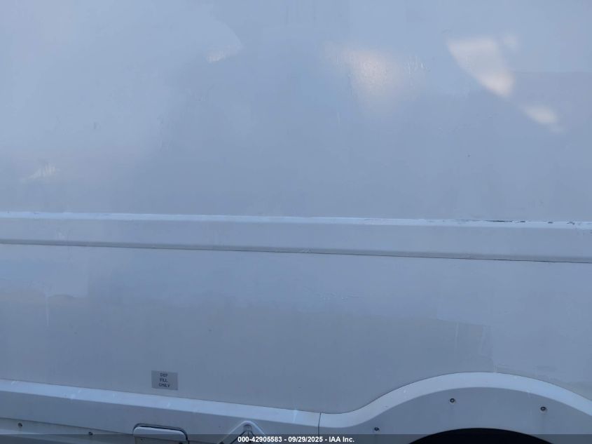 2018 Isuzu Reach VIN: JALB4T176J7W00832 Lot: 42905583