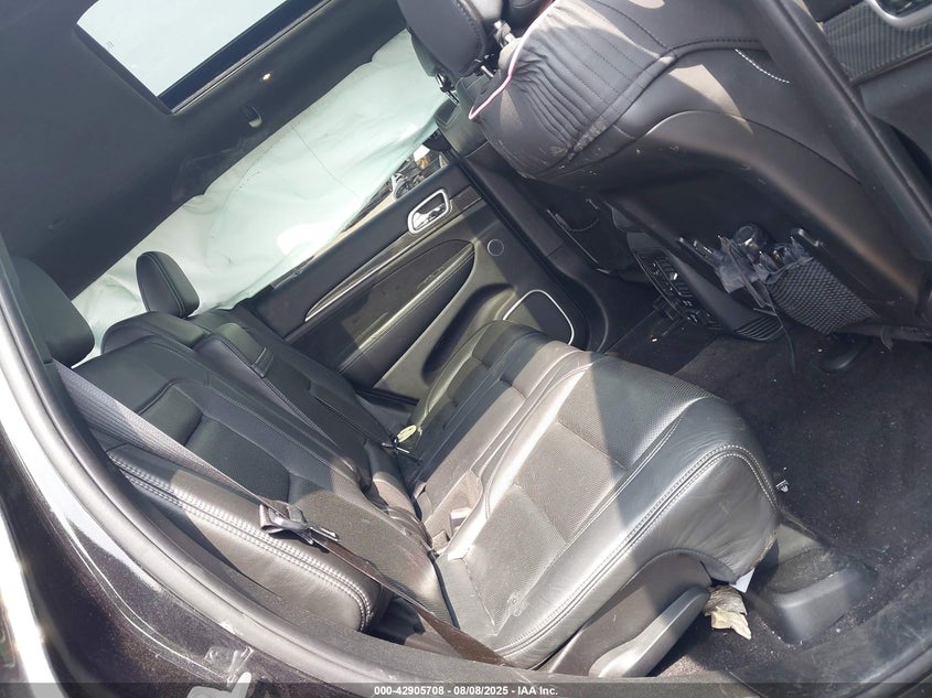 2016 JEEP GRAND CHEROKEE auction photo 8