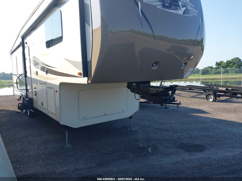 4X4FCRK20GS214838 2016 Cedar Creek Travel Trlr auction photo 1