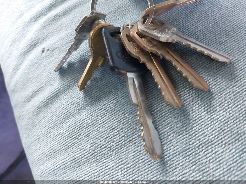 1994 Ford Econoline E350 Cutaway Van VIN: 1FDKE30G3PHB96743 Lot: 42906127