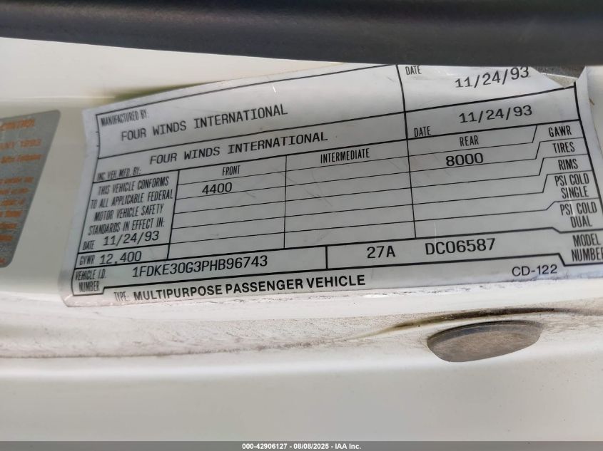 1994 Ford Econoline E350 Cutaway Van VIN: 1FDKE30G3PHB96743 Lot: 42906127