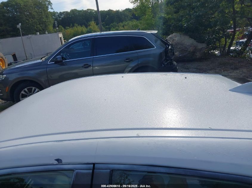 2019 Toyota Prius L Eco VIN: JTDKARFU7K3070715 Lot: 42906610