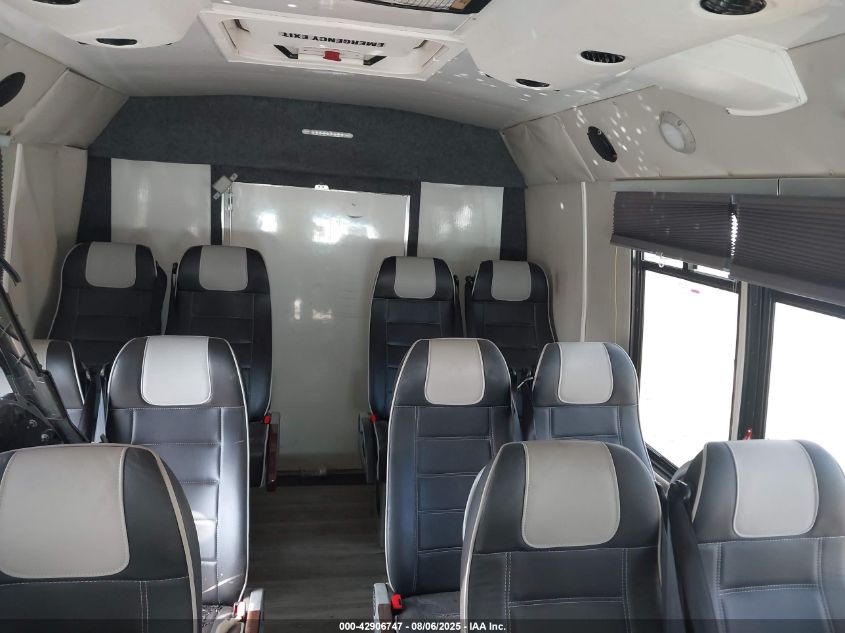 2018 Ford E-350 Cutaway VIN: 1FDEE3FS8JDC43319 Lot: 42906747