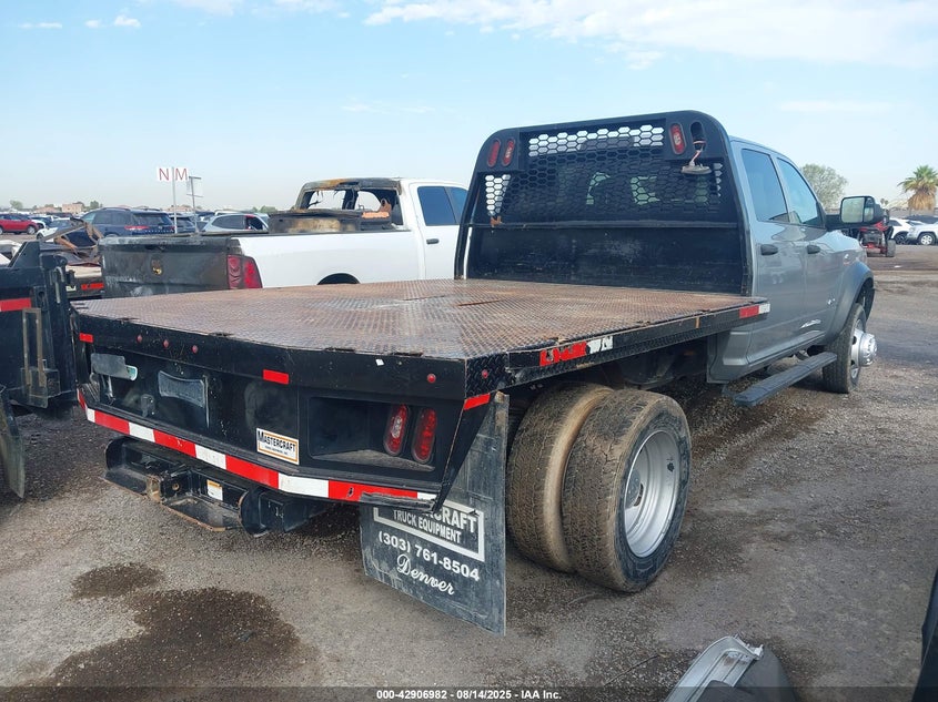 3C7WRNEL9NG255445 2022 RAM 5500 photo no. 4