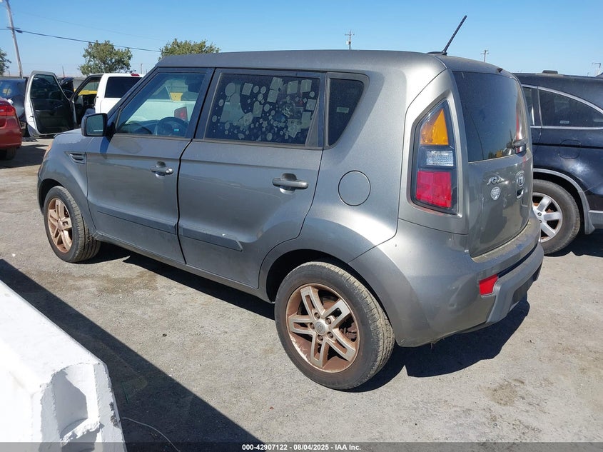 2011 Kia Soul + VIN: KNDJT2A23B7254951 Lot: 42907122