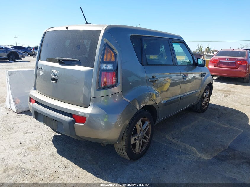 2011 Kia Soul + VIN: KNDJT2A23B7254951 Lot: 42907122