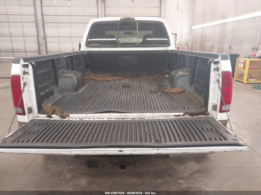 2003 Ford F-350 Lariat/Xl/Xlt VIN: 1FTWW33P23EB62092 Lot: 42907638