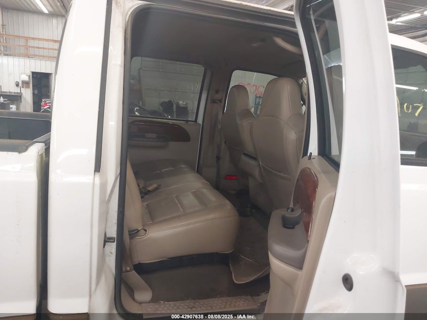 2003 Ford F-350 Lariat/Xl/Xlt VIN: 1FTWW33P23EB62092 Lot: 42907638