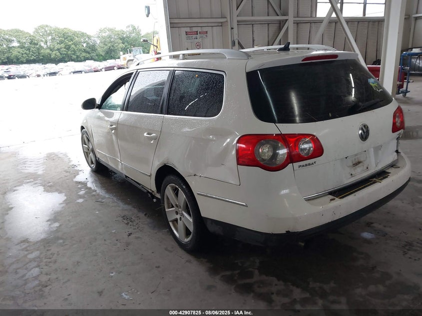 WVWXK93CX9E128085 2009 VOLKSWAGEN PASSAT photo no. 3
