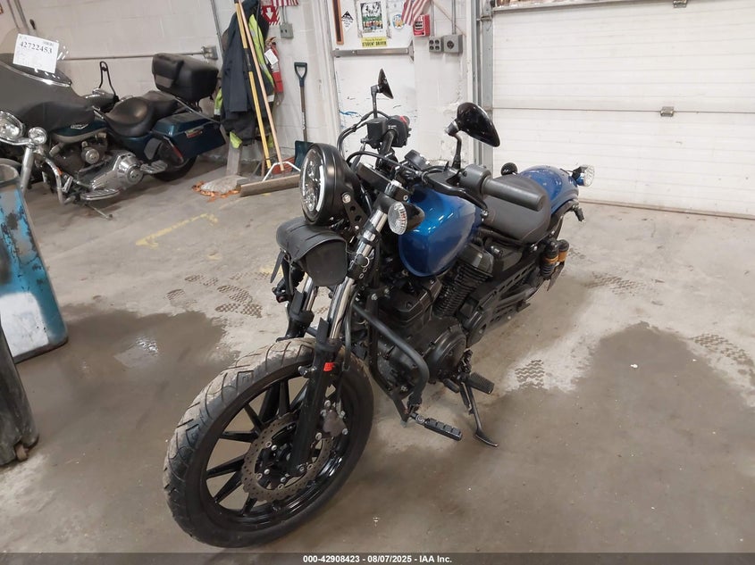 JYAVN05E0GA011818 2016 YAMAHA XV photo no. 2
