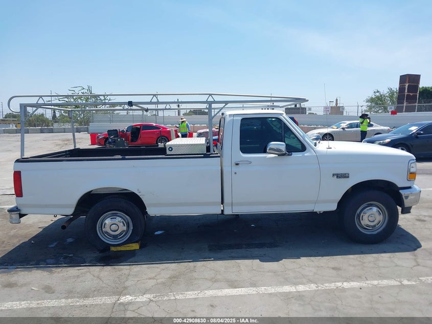 1996 Ford F250 VIN: 1FTEF25N5TLB05902 Lot: 42908630