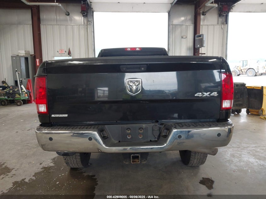 2018 RAM 2500 TRADESMAN  4X4 8' BOX - 3C6UR5HJXJG308542