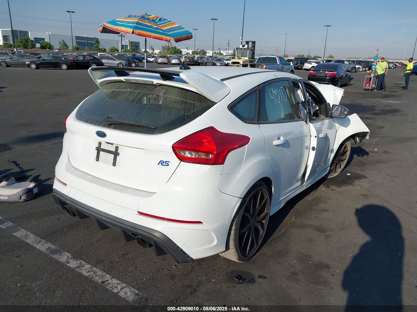 VIN WF0DP3TH0H4125517 2017 FORD FOCUS RS