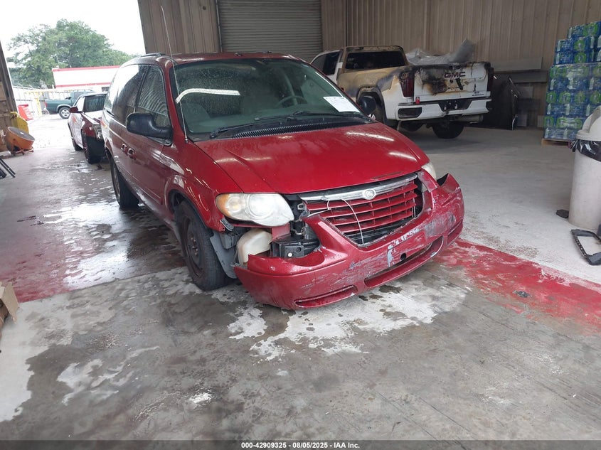 2A4GP44R06R905440 2006 Chrysler Town & Country Lx auction photo 1