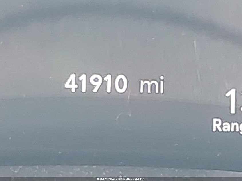 2024 Chrysler Pacifica - 2C4RC1BG4RR170427