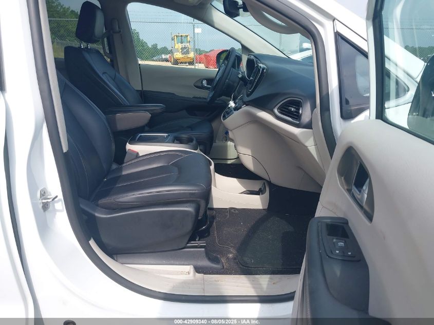 2024 Chrysler Pacifica - 2C4RC1BG4RR170427