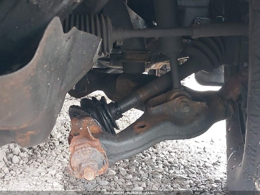 2004 Toyota 4Runner Sr5 Sport V8 VIN: JTEBT14R940044322 Lot: 42909792