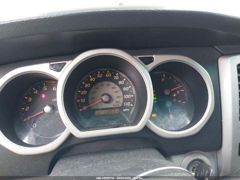 2004 Toyota 4Runner Sr5 Sport V8 VIN: JTEBT14R940044322 Lot: 42909792