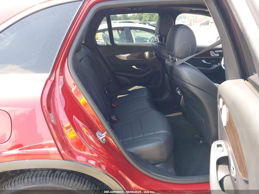 2017 MERCEDES-BENZ GLC 300 4MATIC - WDC0G4KB8HF162009