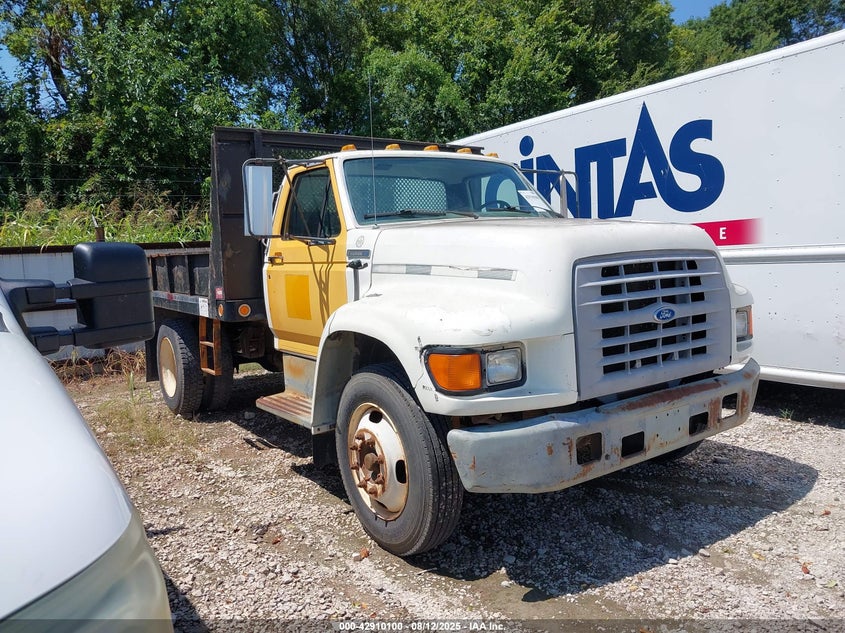 1FDNF70J2VVA45873 1997 Ford F700 auction photo 1