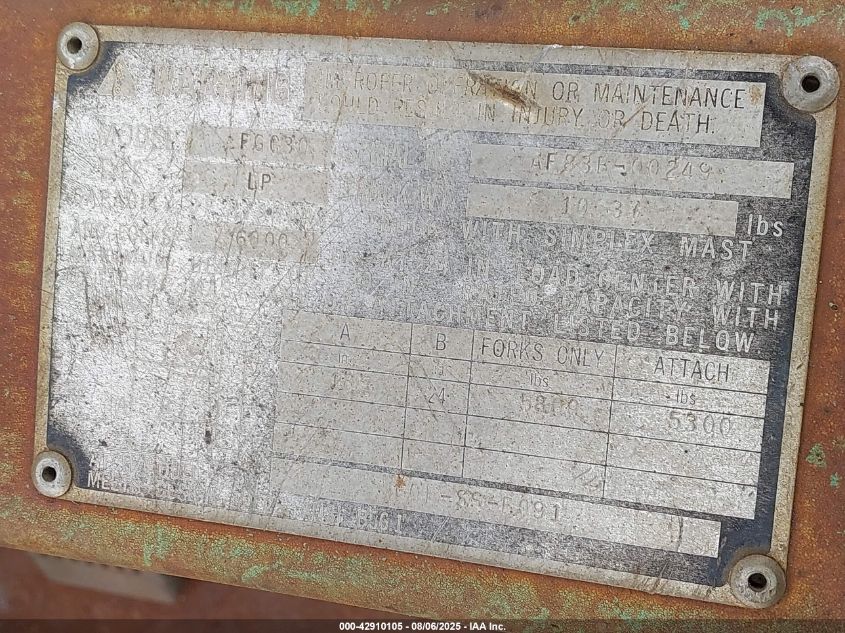 2000 Mitsubishi Fgc30 VIN: 0AF80000003B00249 Lot: 42910105