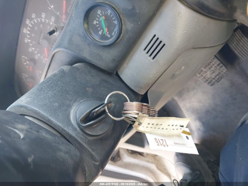 2009 Ford F-750 Xl/Xlt VIN: 3FRXF75T79V112620 Lot: 42910128