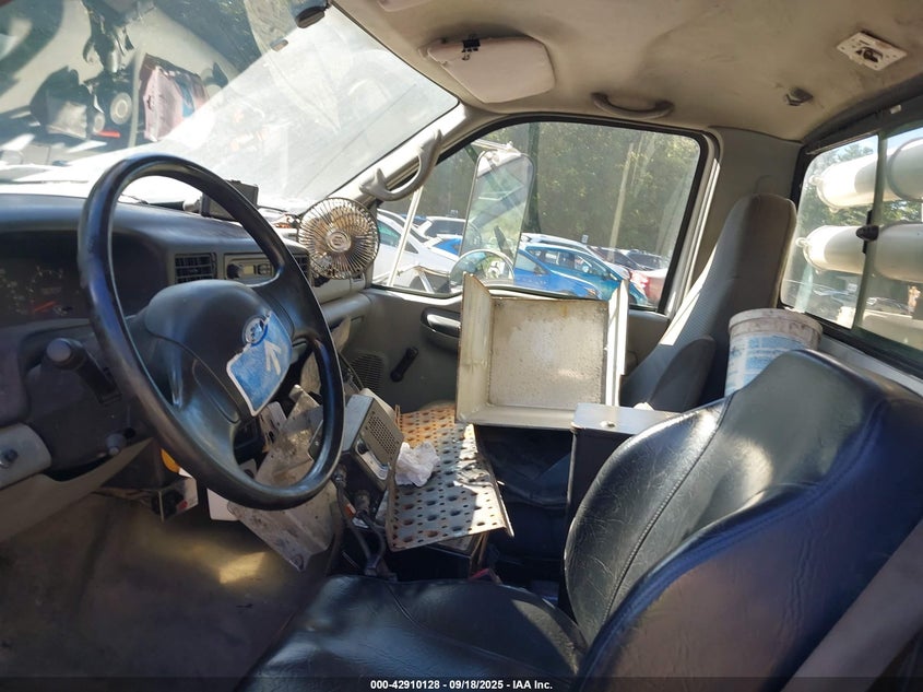 2009 Ford F-750 Xl/Xlt VIN: 3FRXF75T79V112620 Lot: 42910128