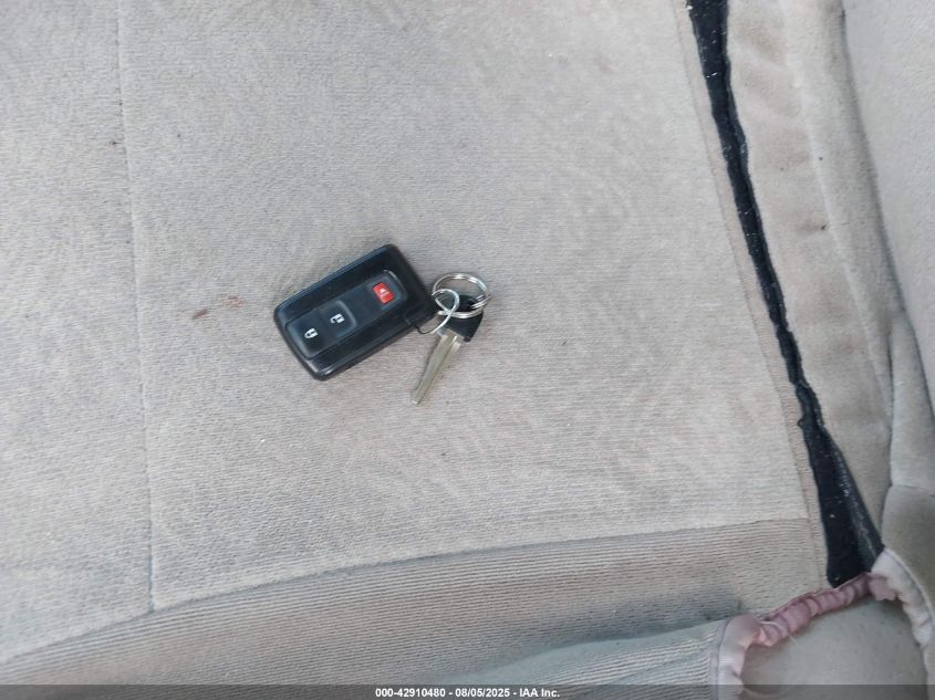 2005 Toyota Prius VIN: JTDKB20U150117806 Lot: 42910480