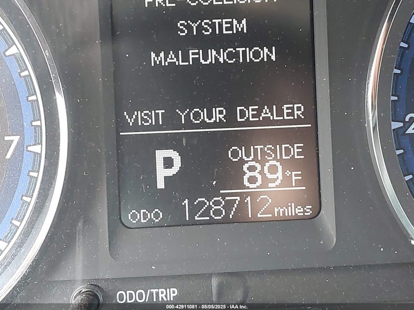 2017 TOYOTA COROLLA LE - 5YFBURHE6HP623495