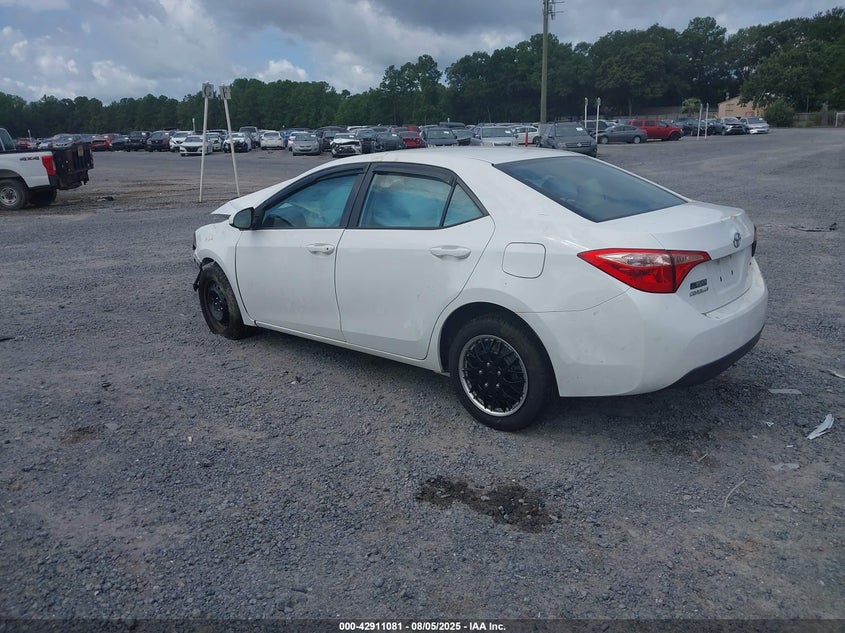 2017 TOYOTA COROLLA LE - 5YFBURHE6HP623495