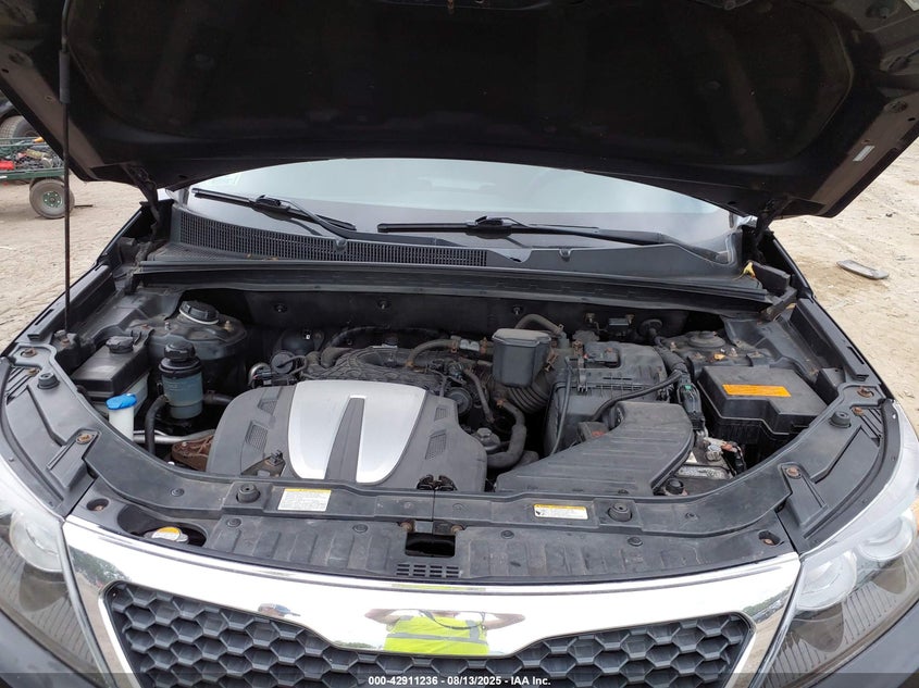 2011 Kia Sorento Lx V6 VIN: 5XYKTDA22BG079787 Lot: 42911236