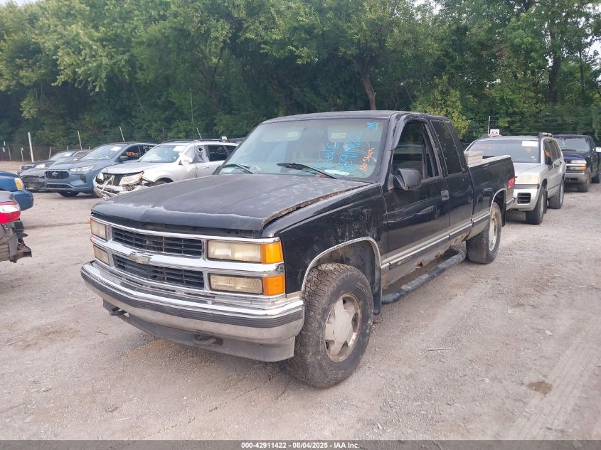 1998 Chevrolet K1500 Fleetside black truck gasoline 2GCEK19R1W1156164 photo #3