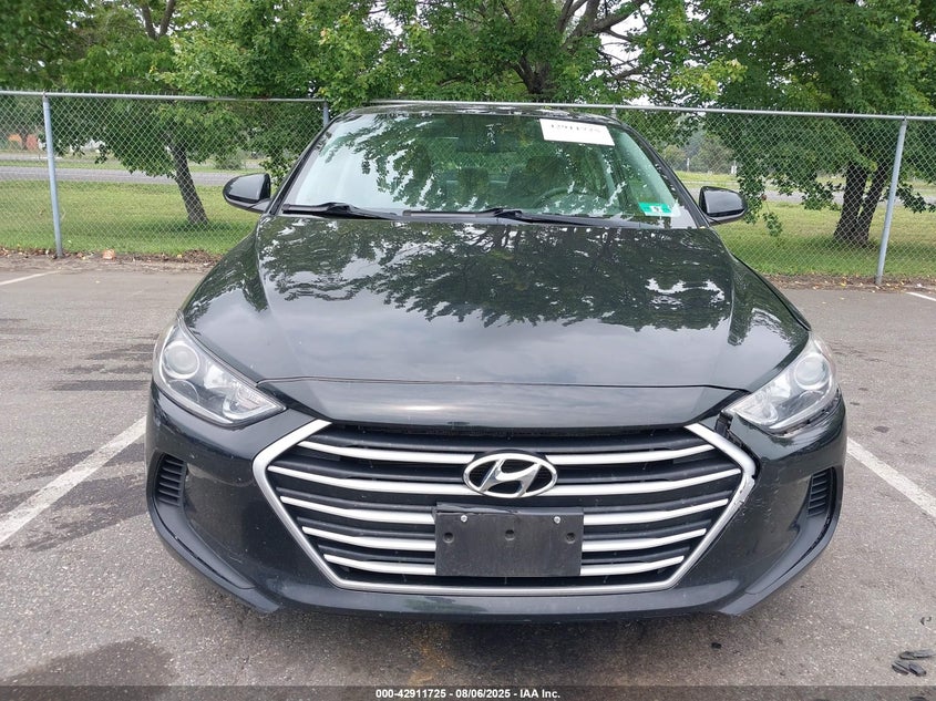 2018 HYUNDAI ELANTRA SE - 5NPD74LF7JH262803