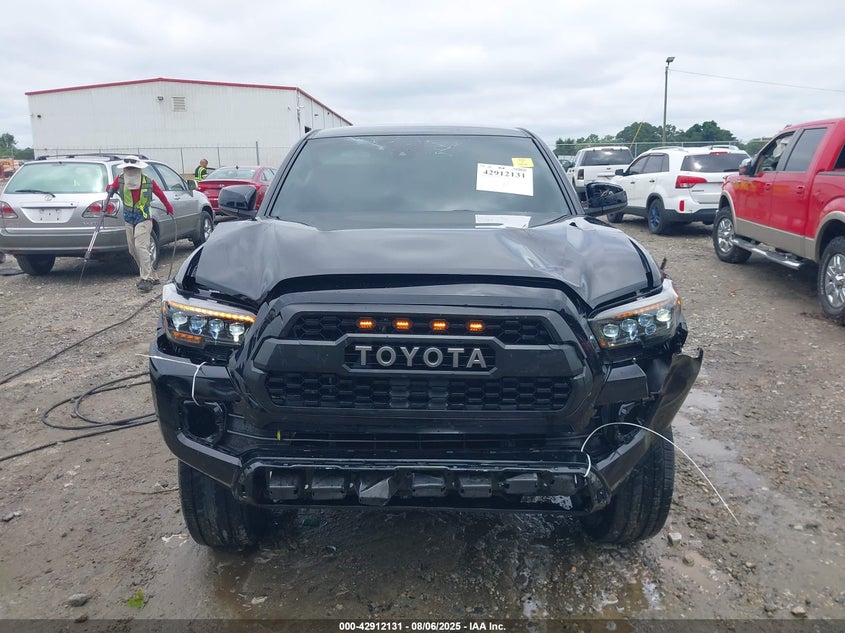 2018 TOYOTA TACOMA SR V6 - 5TFCZ5AN0JX157577