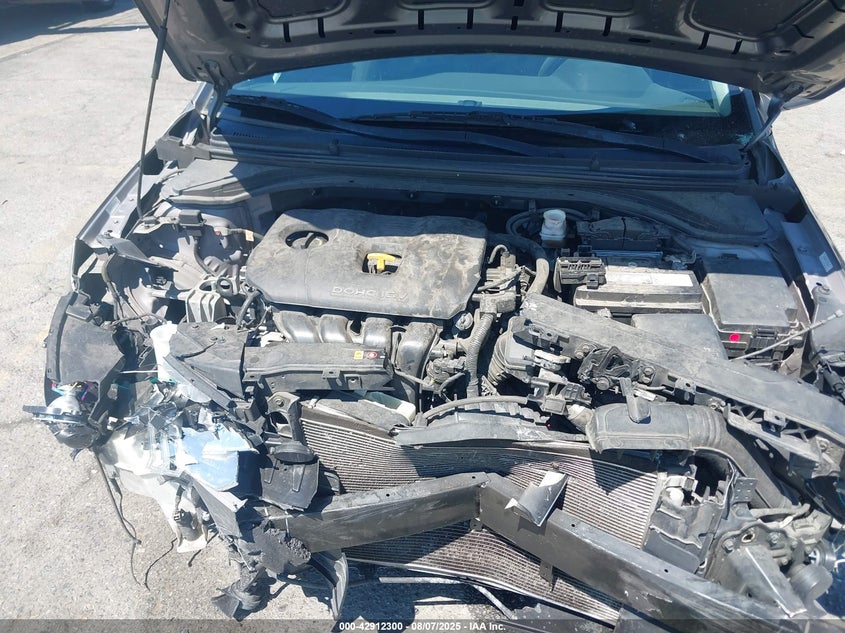 2020 HYUNDAI ELANTRA SE - KMHD74LF9LU900490