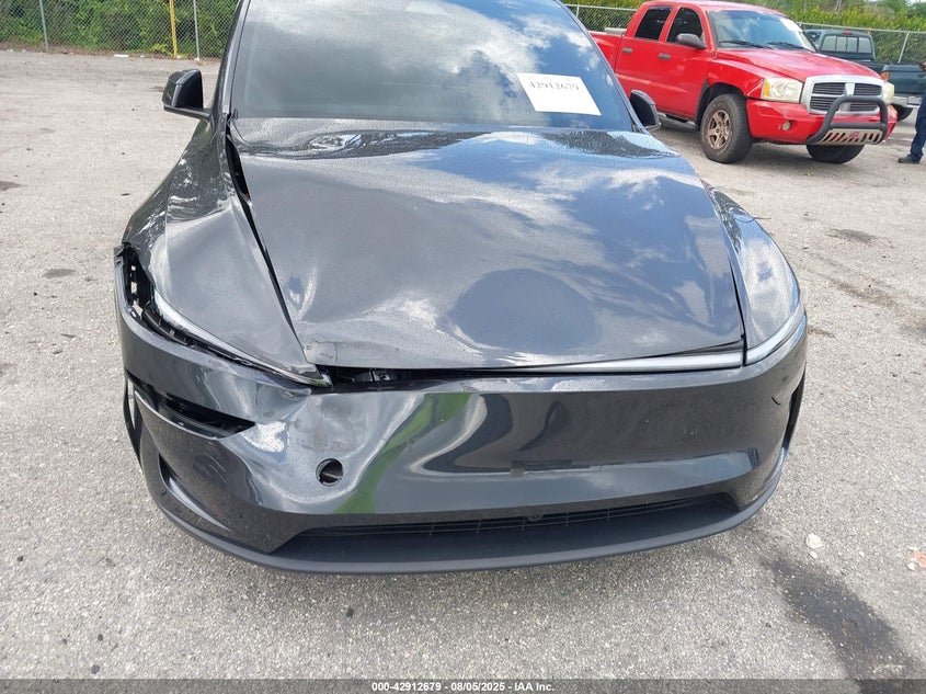 2026 TESLA MODEL Y(VIN: 7SAYGDED4TF377182